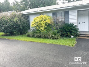 Building Photo - 6410 Schoel Ln