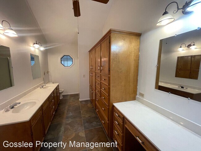 Building Photo - 2 br, 2 bath House - 8923 Glenmora Drive