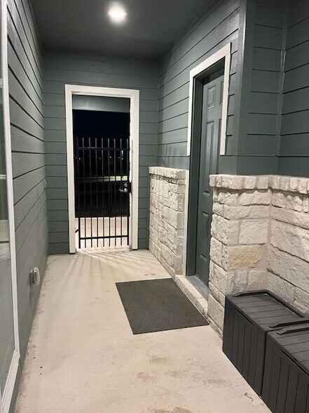 Separate Entryway - 9312 Apogee Blvd
