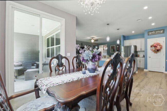 Building Photo - 203 Merganser Dr