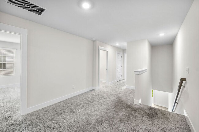 Building Photo - 115 Ted Dr