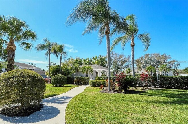 Building Photo - 4640 Tower Hill Ln