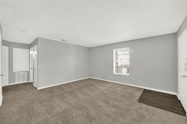 Building Photo - 1711 Wichita St