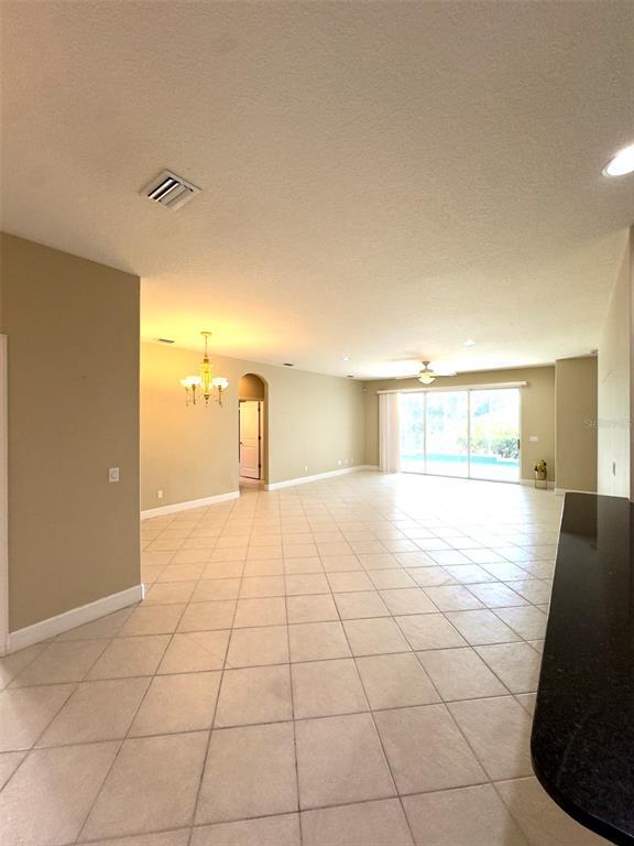 Building Photo - 5250 Echo Ln