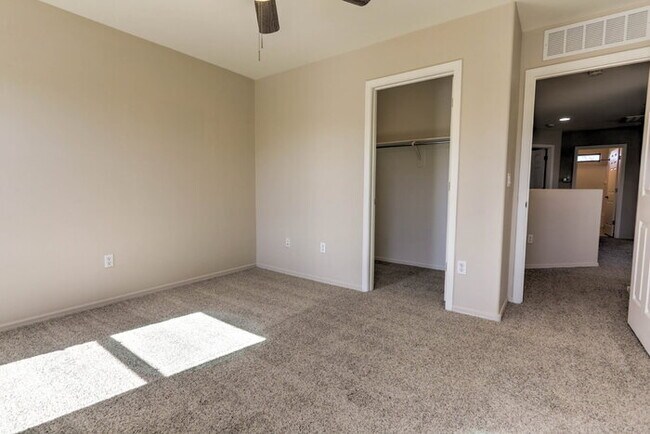 Building Photo - 50% OFF FIRST MONTH RENT!!!!!!!!!!!!!!! Rancho Sahuarita