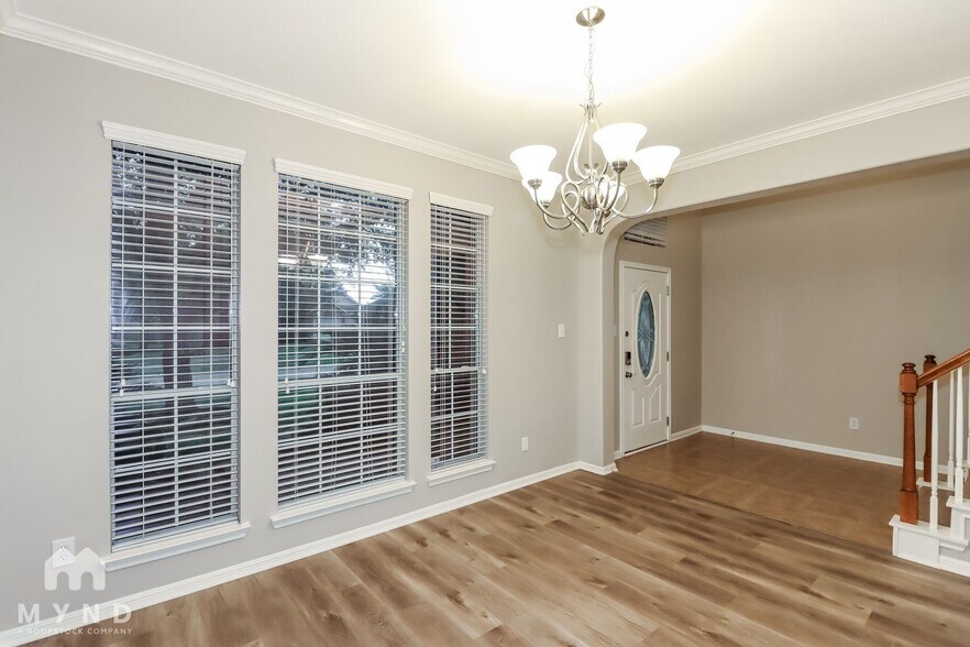 Building Photo - 11107 Wortham Gate Dr