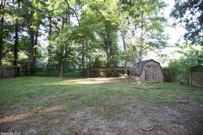 Building Photo - 106 Borroughs Rd