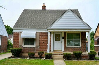 Building Photo - Raymond Avenue Bungalow