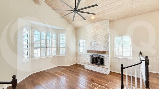 Building Photo - 10188 E Cortez Dr