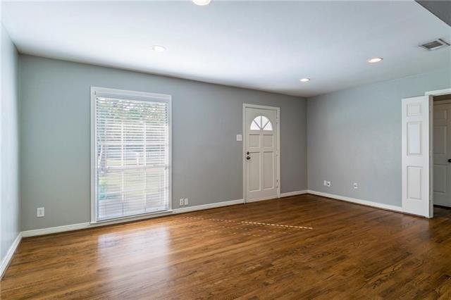 Building Photo - 9611 Lakemont Dr