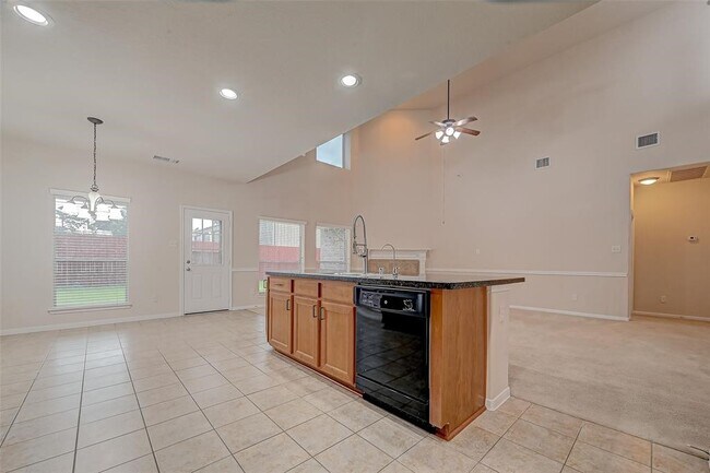 Building Photo - 21587 Tims Harbor Dr