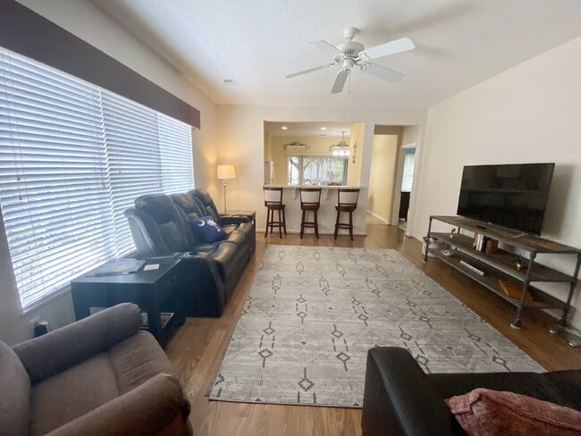 Building Photo - Lovely Furnished, Sun City of Hilton Head Rental!