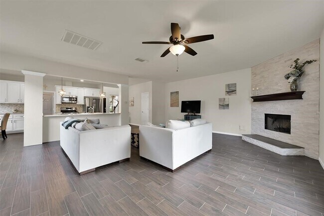 Building Photo - 155 Snug Harbor Dr
