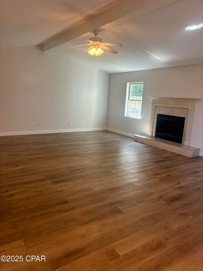 Building Photo - 265 N Charlene Dr