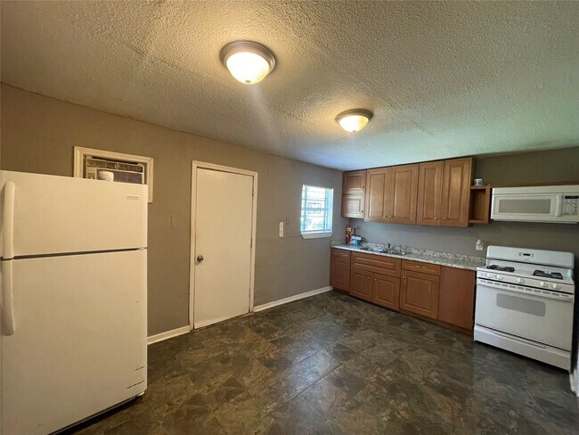 Building Photo - 4623 Perry St