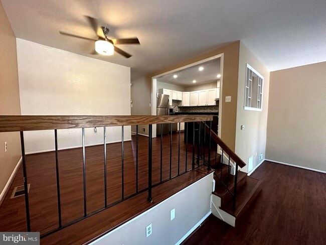 Building Photo - 6300 Bentham Ct