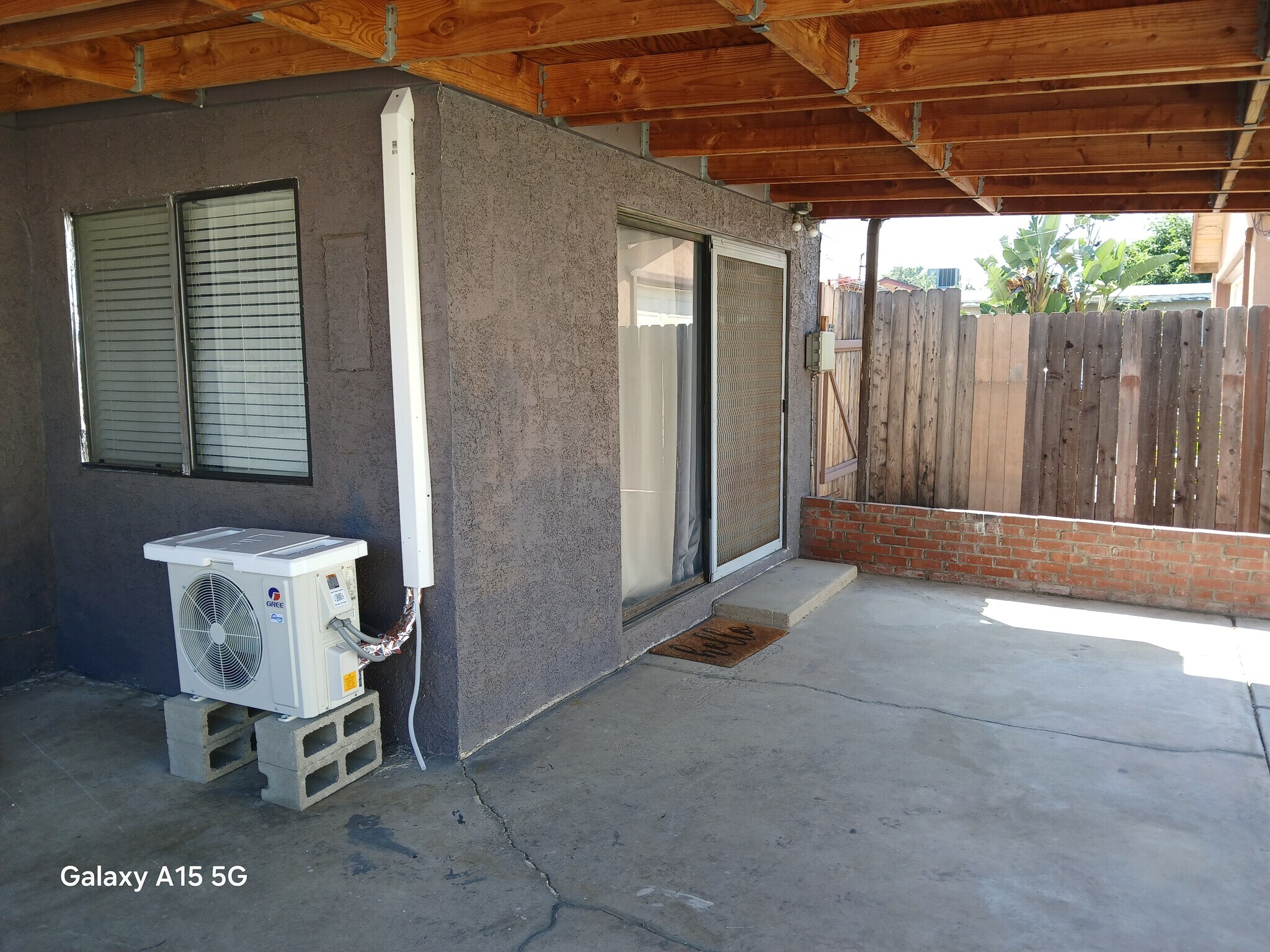 Building Photo - 15450 Country Club Dr