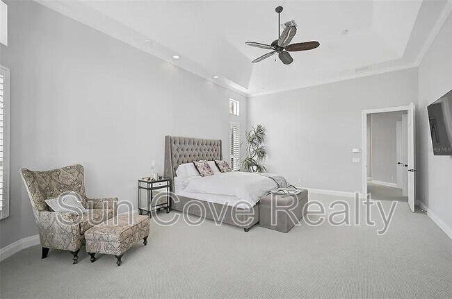 Building Photo - 854 Macewen Dr