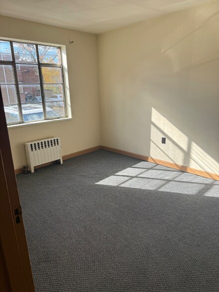 Building Photo - 1012 S Pugh St