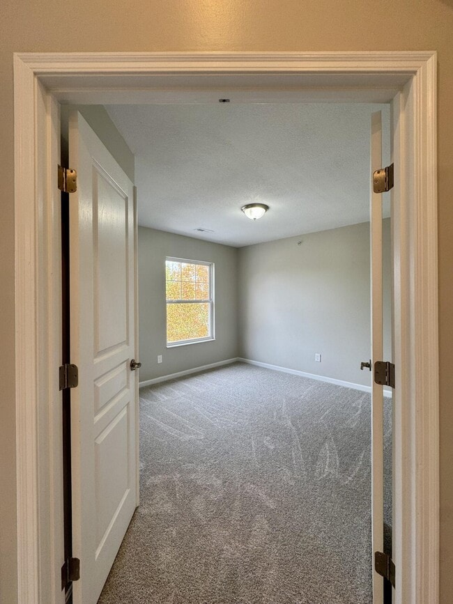 Building Photo - 2065 Timberwyck Ln