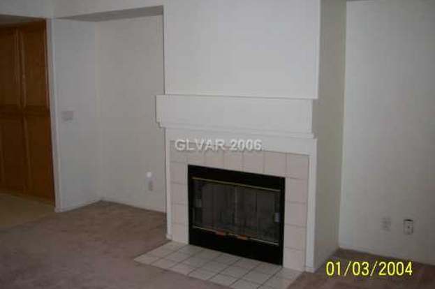 Building Photo - 5405 Ravana Ave