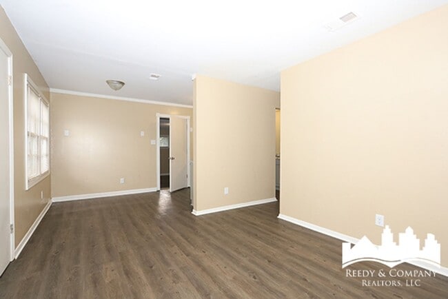 Building Photo - 3704 Irma St