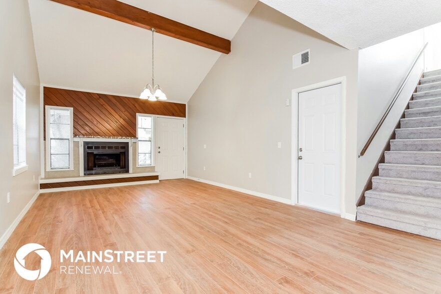 Building Photo - 3233 Timberline Rd