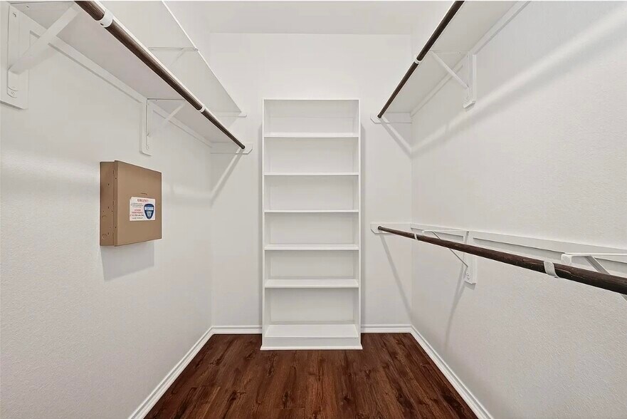 Building Photo - 25911 Rustical Rd