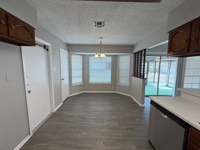 Building Photo - Delightful 3 Bedroom home in North East ISD with easy access to 1604, 35, Randolph AFB, Ft. Sam, ...