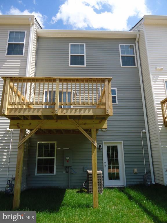 Building Photo - 23196 Westwood Ct