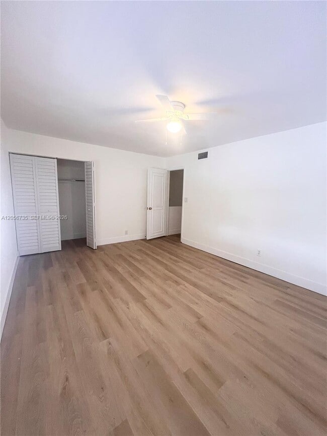 Building Photo - 3770 SW 59th Terrace