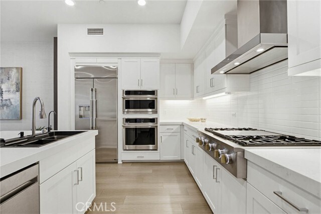 Building Photo - 1604 Rivington