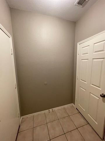 Building Photo - 5728 Bedrock Dr