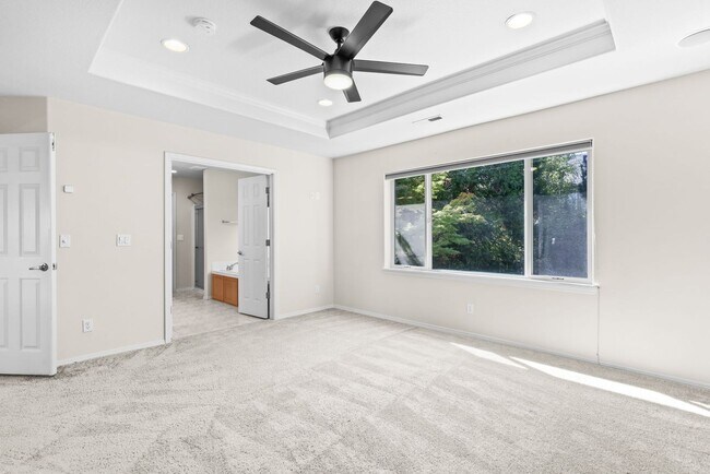 Building Photo - FOR RENT: CORNER LOT, Immaculate, lovely and spacious home - 5 bed, 3 bath + bonus room with 3-ca...