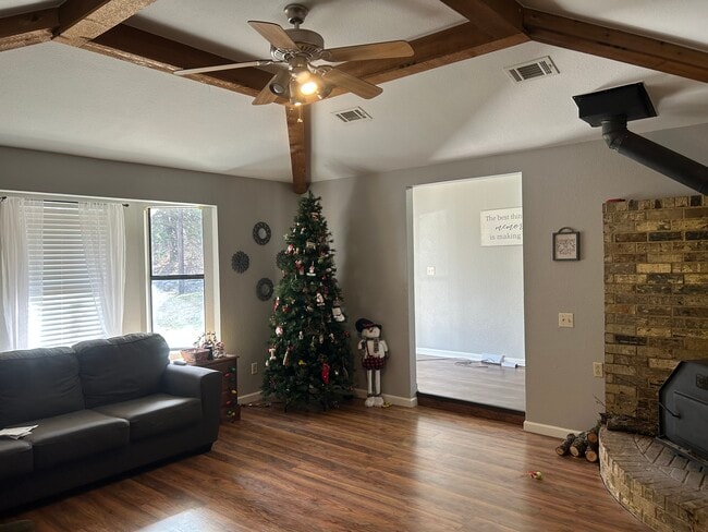 Building Photo - 2088 Co Rd 1215