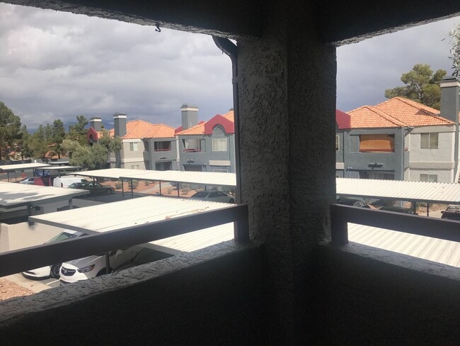 Building Photo - ** COMING SOON ** Modern Boca Park Apartment with Stainless Steel Appliances & Open-Concept Living