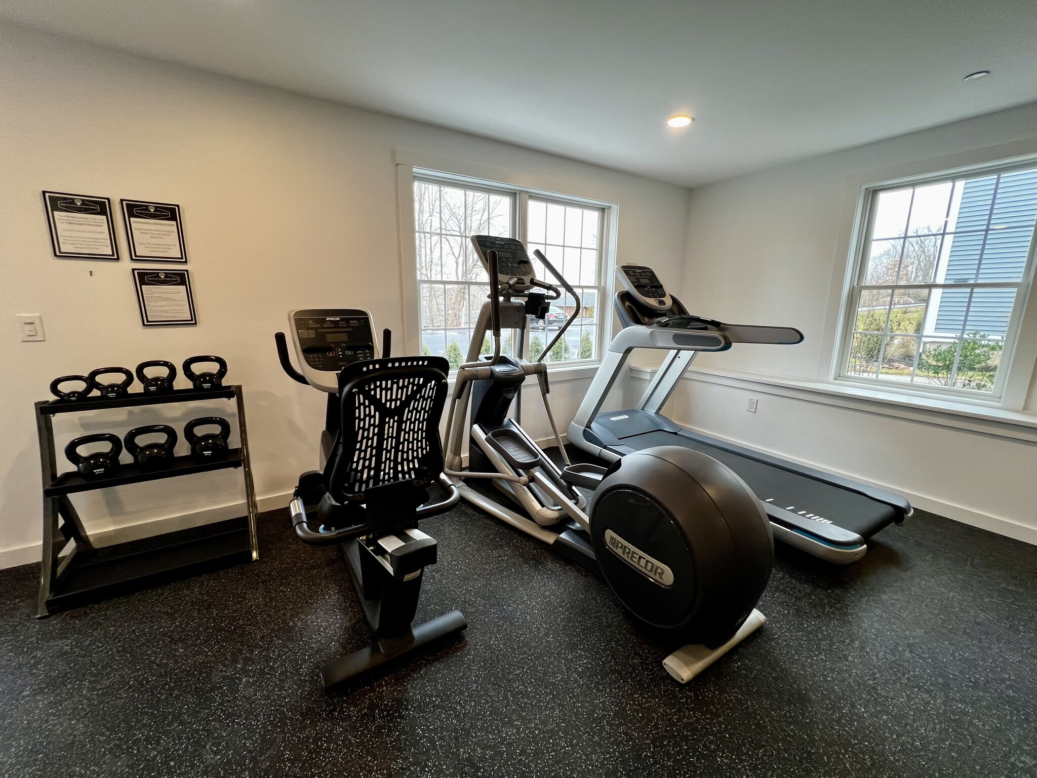 Building Photo - 177 Butternut St