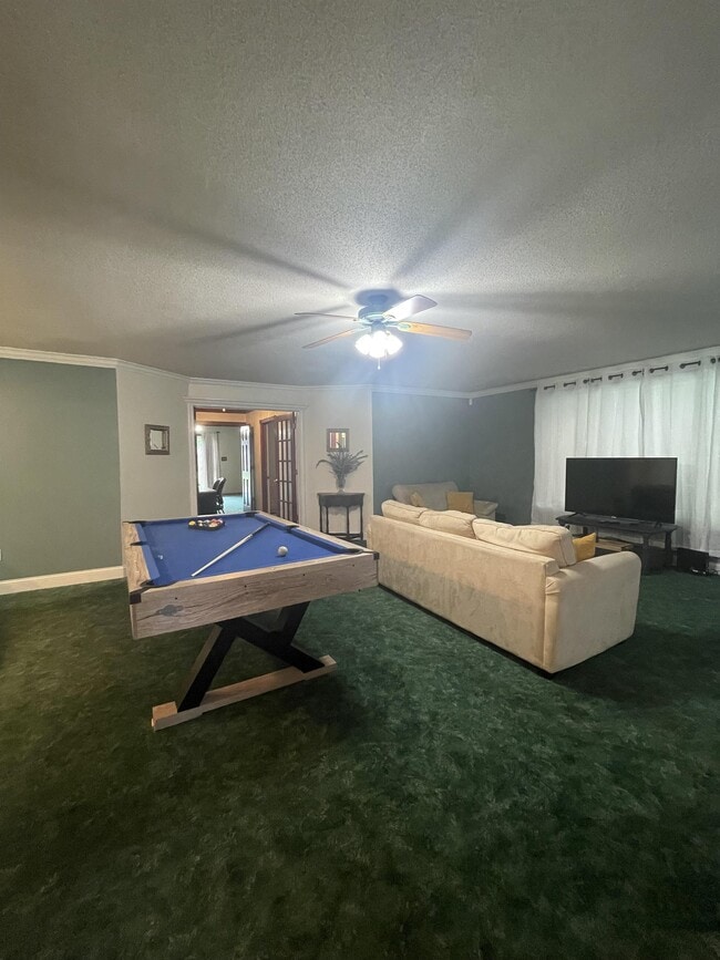 Building Photo - 7812 Swails St