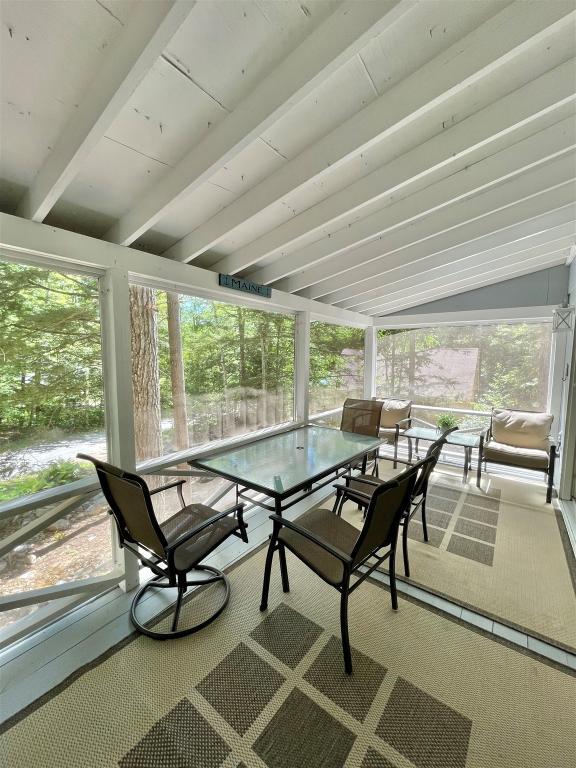 Building Photo - 24 Abenaki Rd