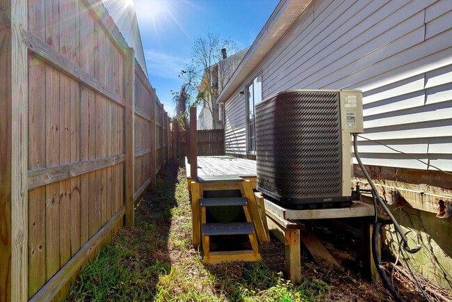 Building Photo - 3 bedroom in Ft Walton!!