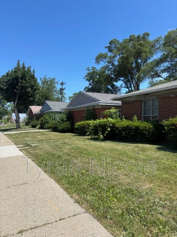 Building Photo - 12930 Southfield Service
