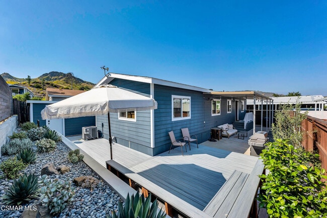 Building Photo - 30473 Mulholland Hwy