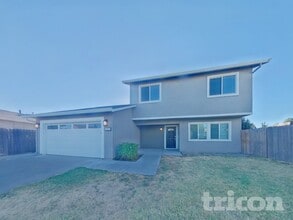 Building Photo - 2371 Coronado Ct