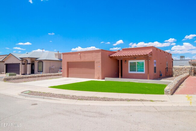 Building Photo - 14749 Sand Gate Dr
