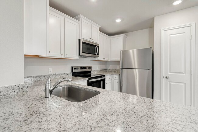 Building Photo - 7522 Thrips Ln