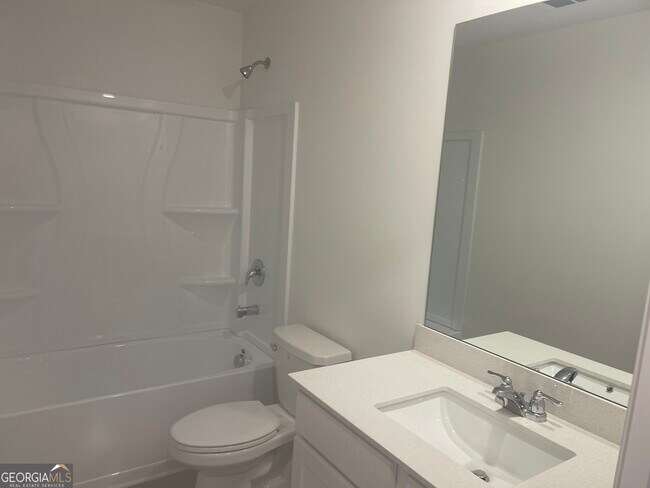 Building Photo - 109 Milledge Cmns Dr NE