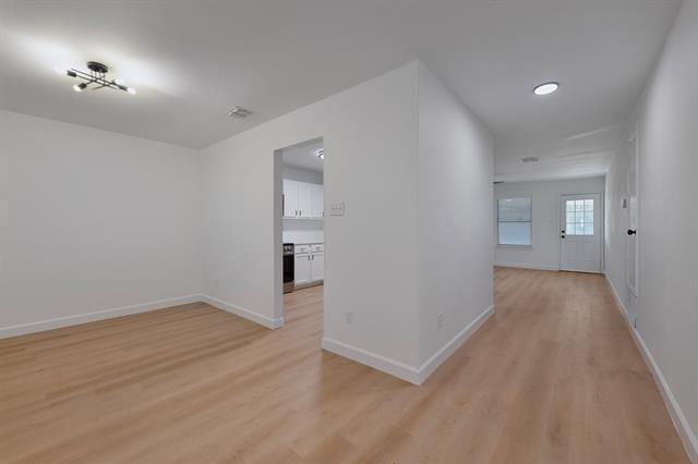 Building Photo - 7908 Beef Creek Dr