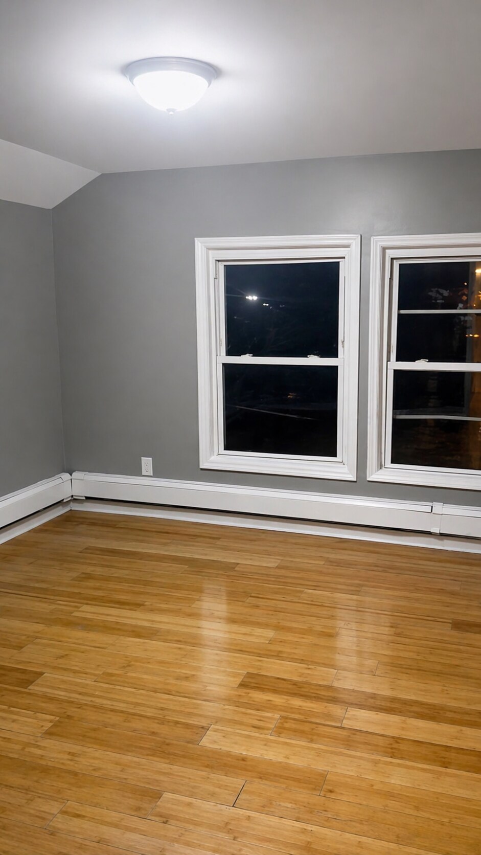 Building Photo - 35 Coit St