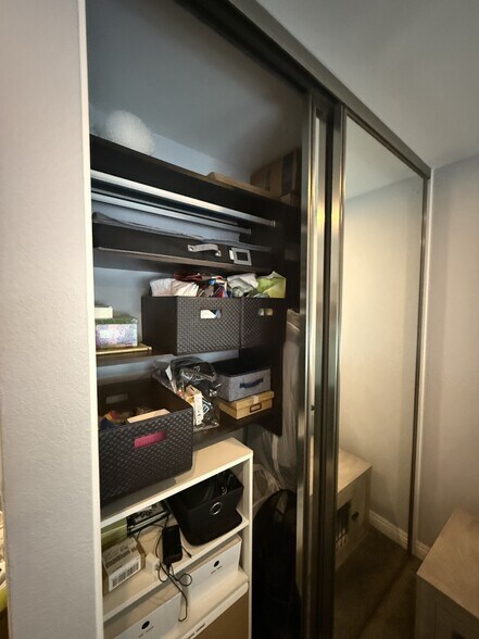 Building Photo - 4130 Porte de Palmas