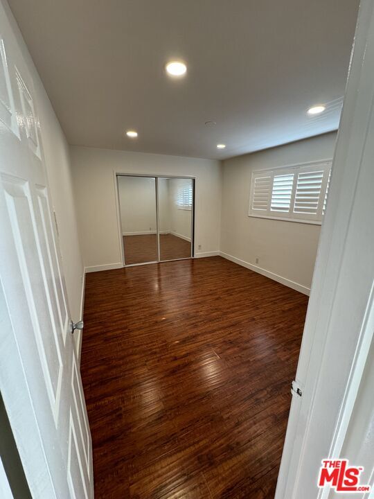 Building Photo - 3707 Kelton Ave